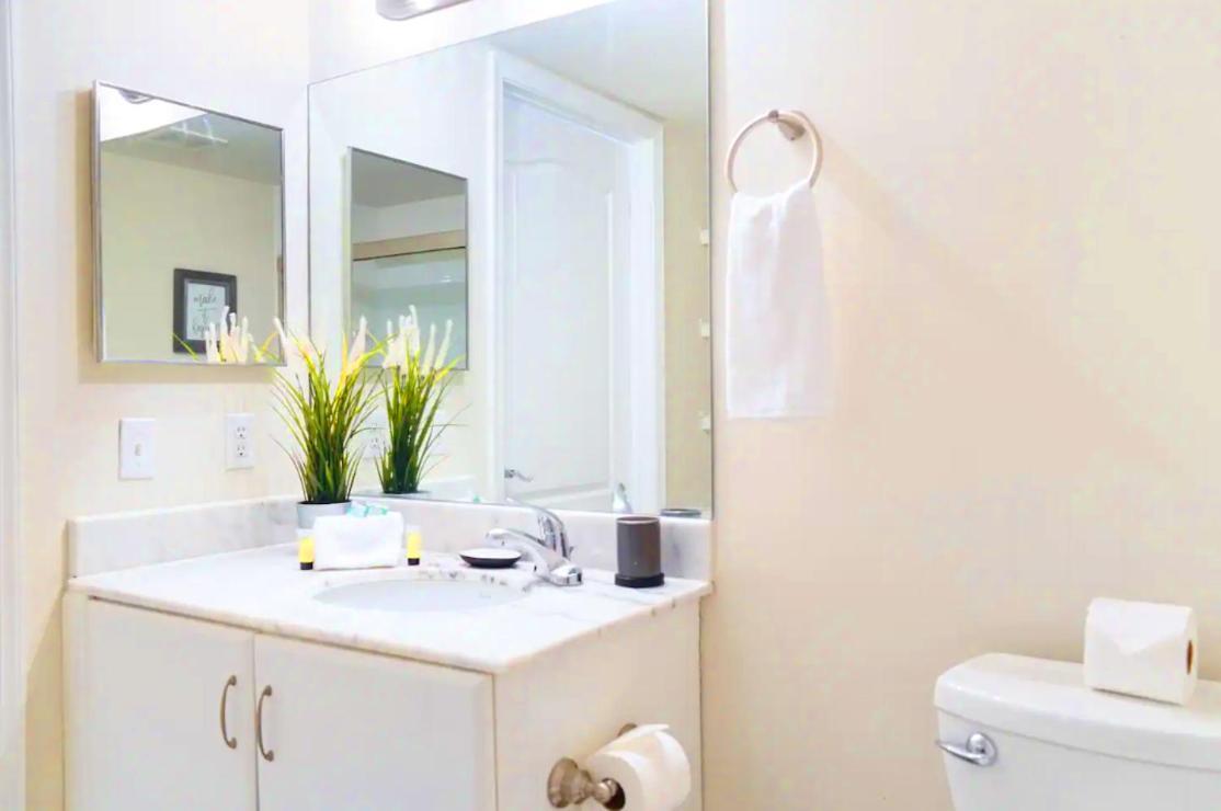 Luxury 2 Bedroom Apartment At Brickell With Pool Miami Buitenkant foto